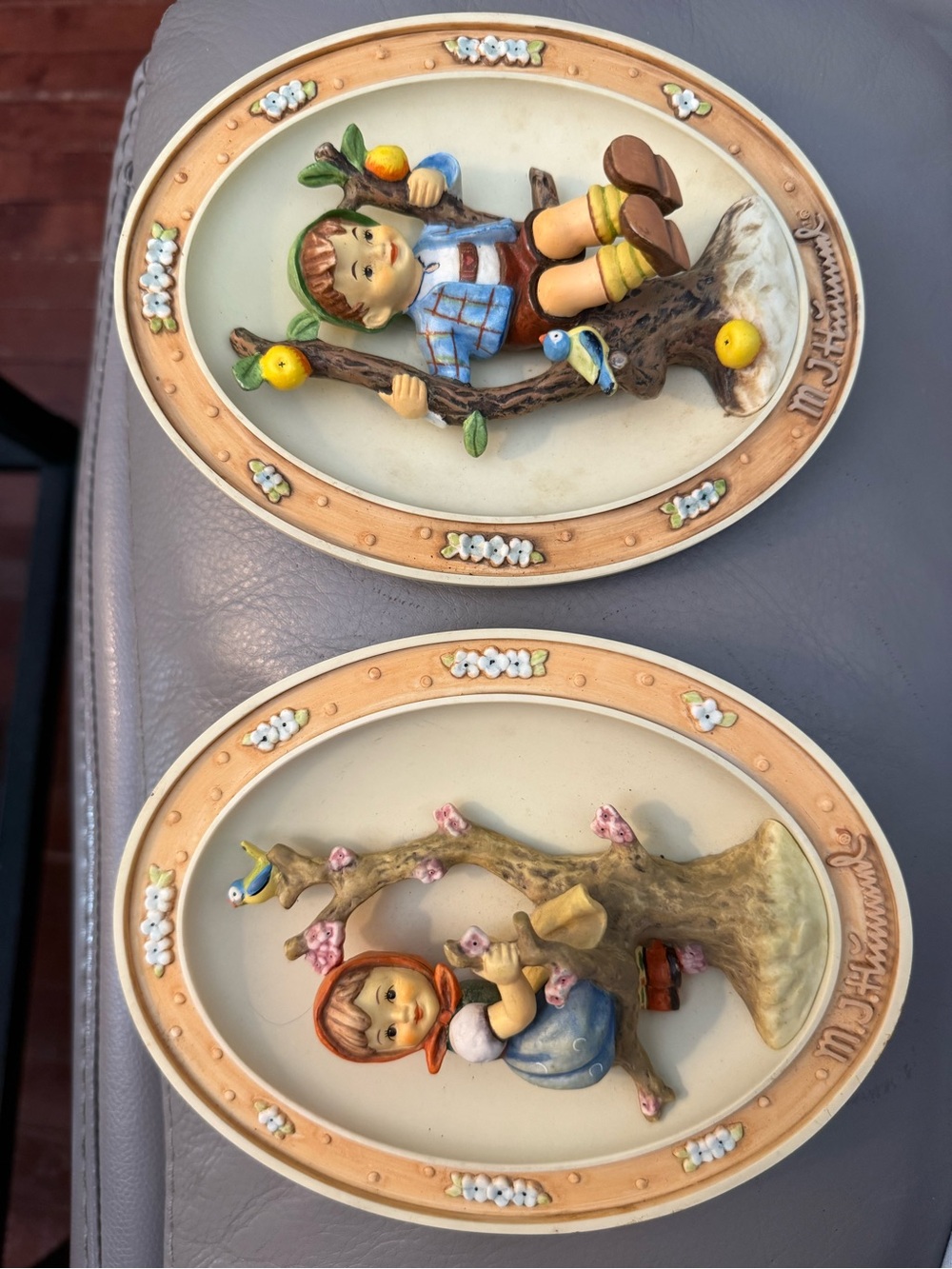 Hummel Apple tree boy and apple tree girl plates